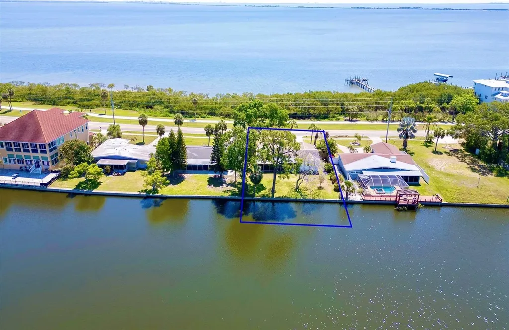 775 S Bayshore Boulevard Safety Harbor FL 34695