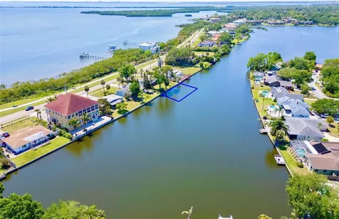 775 S Bayshore Boulevard Safety Harbor FL 34695
