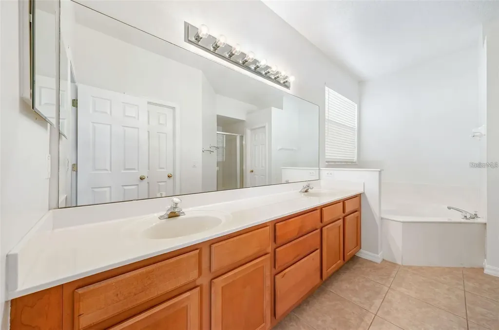 9651 Old Marsh Court Orlando FL 32832