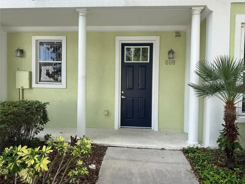 609 Cornerstone Drive Kissimmee FL 34744