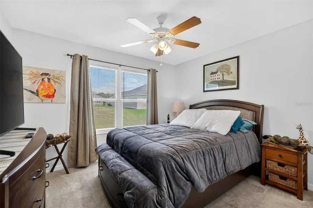 11367 Laufersky Lane Oxford FL 34484