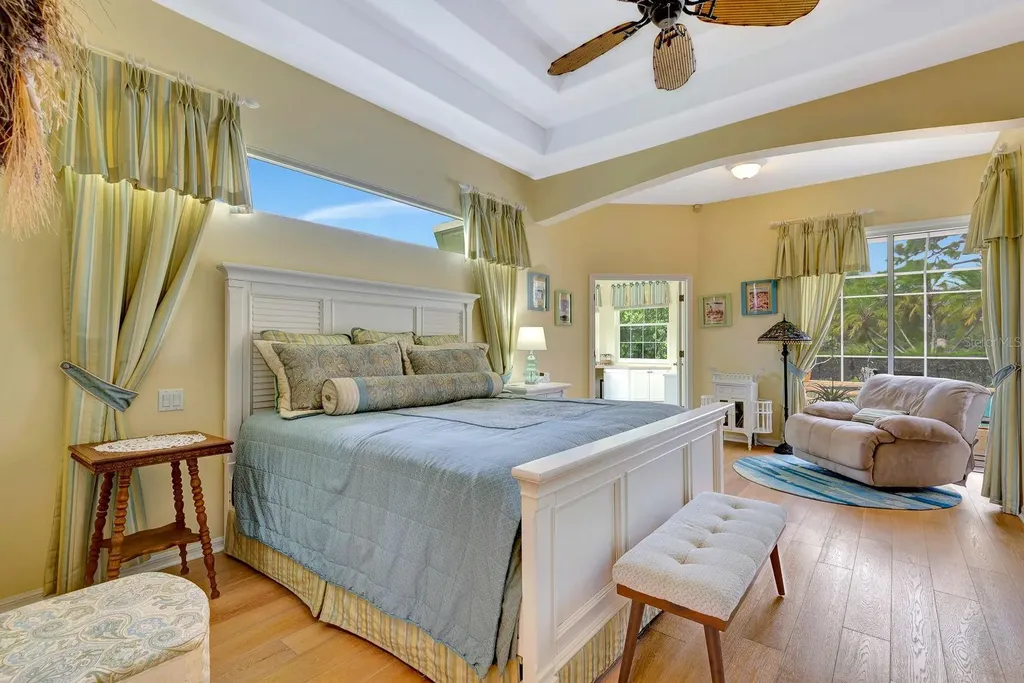 10005 Cherry Hills Avenue Circle Bradenton FL 34202