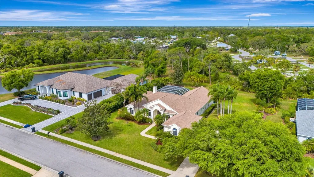 10005 Cherry Hills Avenue Circle Bradenton FL 34202