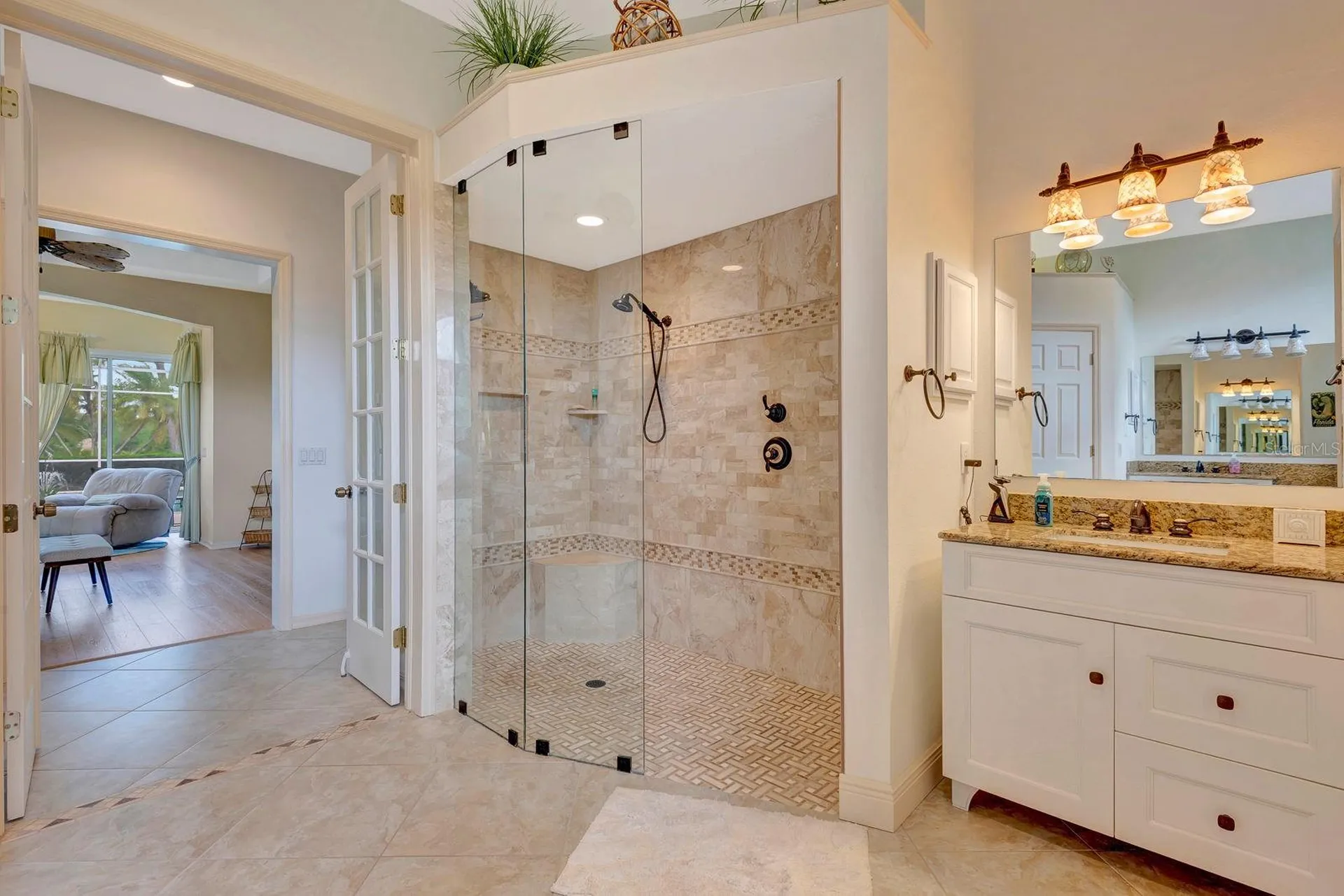 10005 Cherry Hills Avenue Circle Bradenton FL 34202