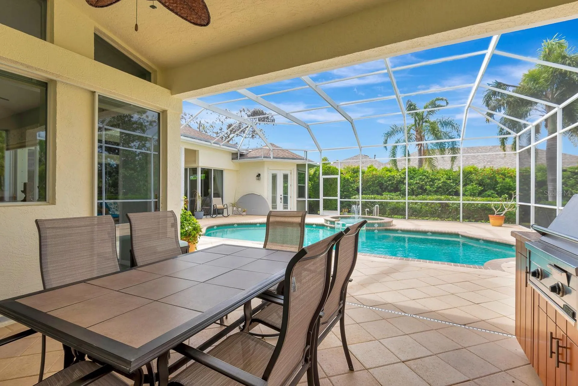 10005 Cherry Hills Avenue Circle Bradenton FL 34202
