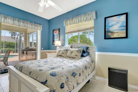 10005 Cherry Hills Avenue Circle Bradenton FL 34202
