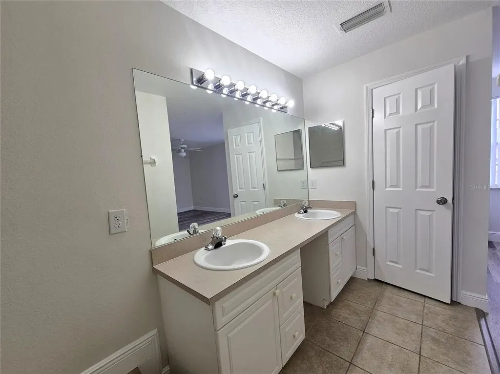 411 Australian Way Davenport FL 33897