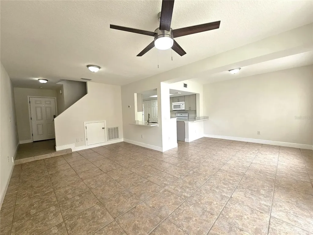 411 Australian Way Davenport FL 33897