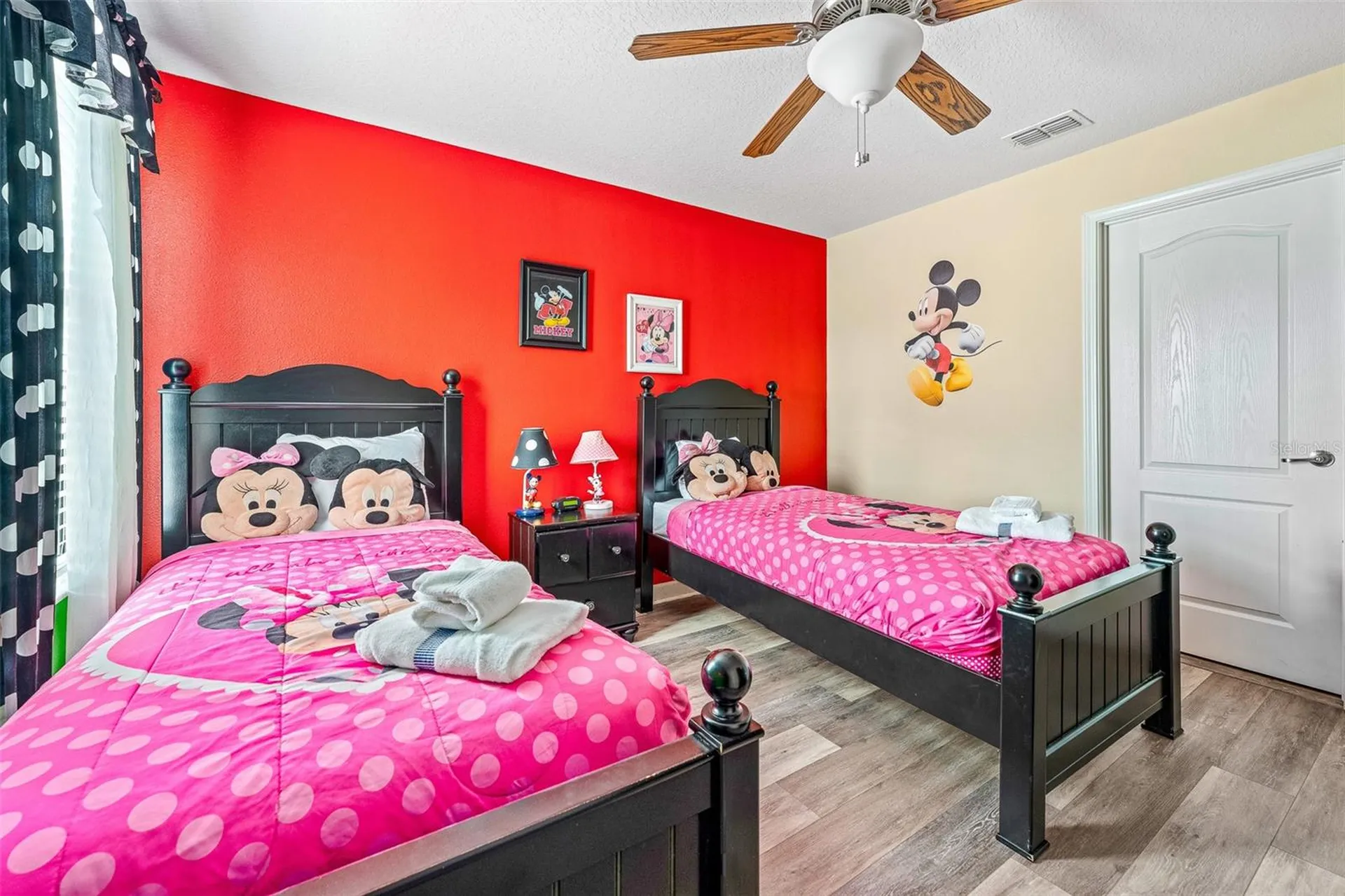 1496 Moon Valley Drive Davenport FL 33896