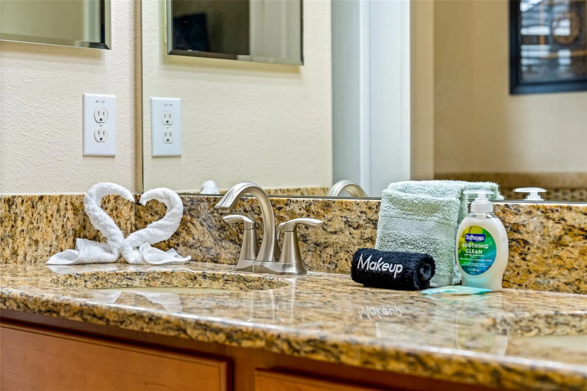 1496 Moon Valley Drive Davenport FL 33896