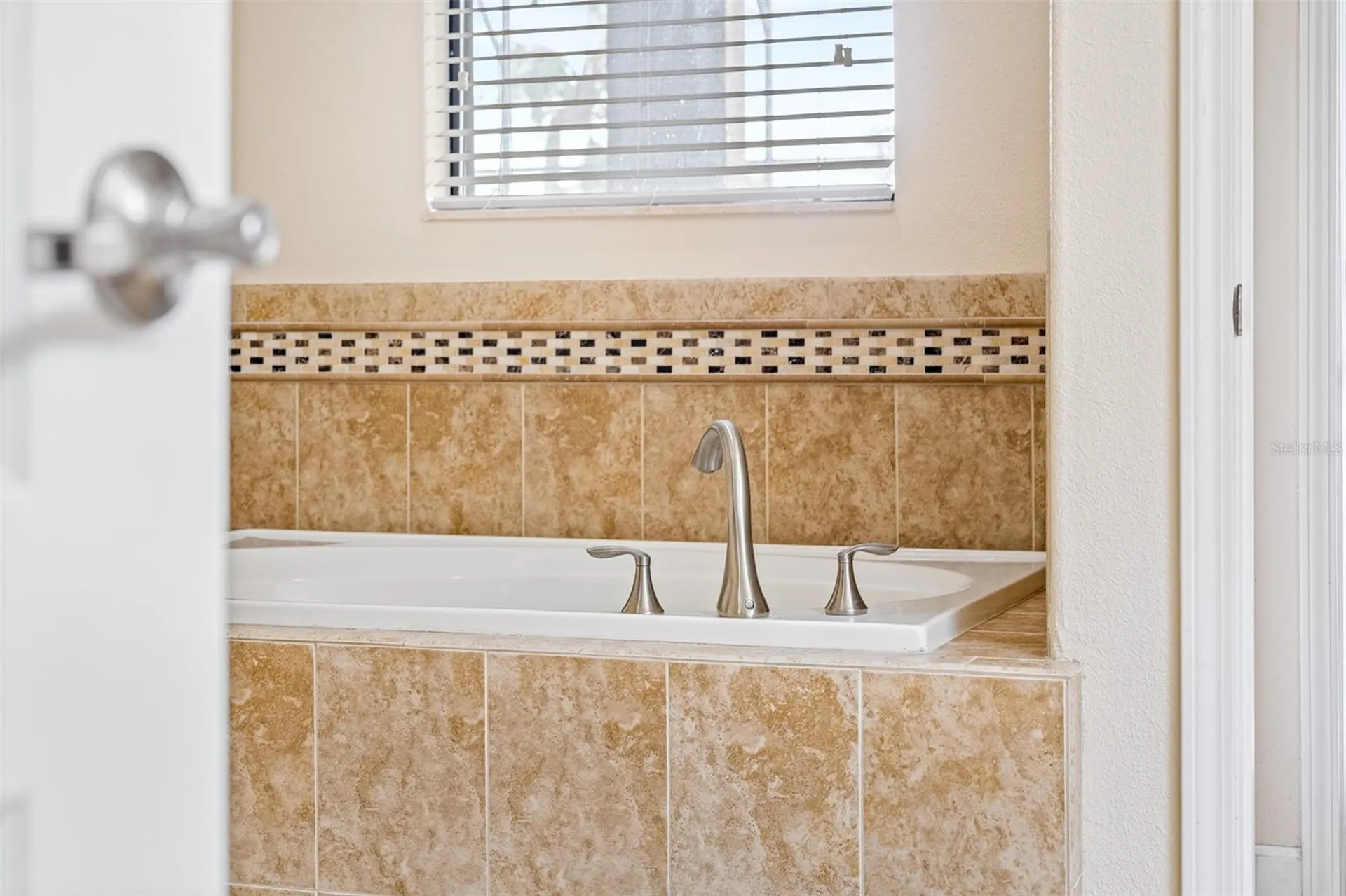 1496 Moon Valley Drive Davenport FL 33896