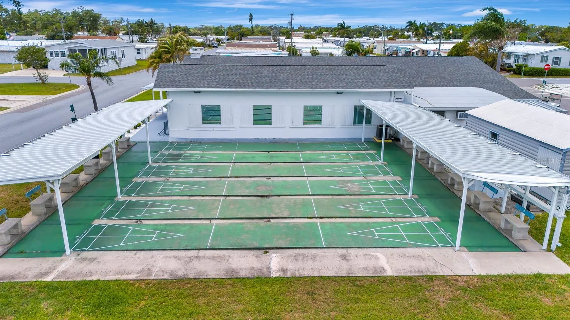 515 50th Avenue Terrace W Bradenton FL 34207