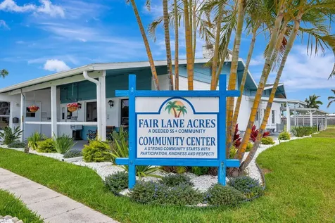 515 50th Avenue Terrace W Bradenton FL 34207