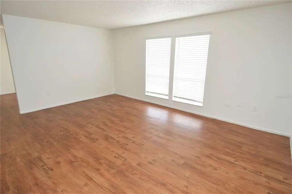 8425 Cerro Circle Tampa FL 33617