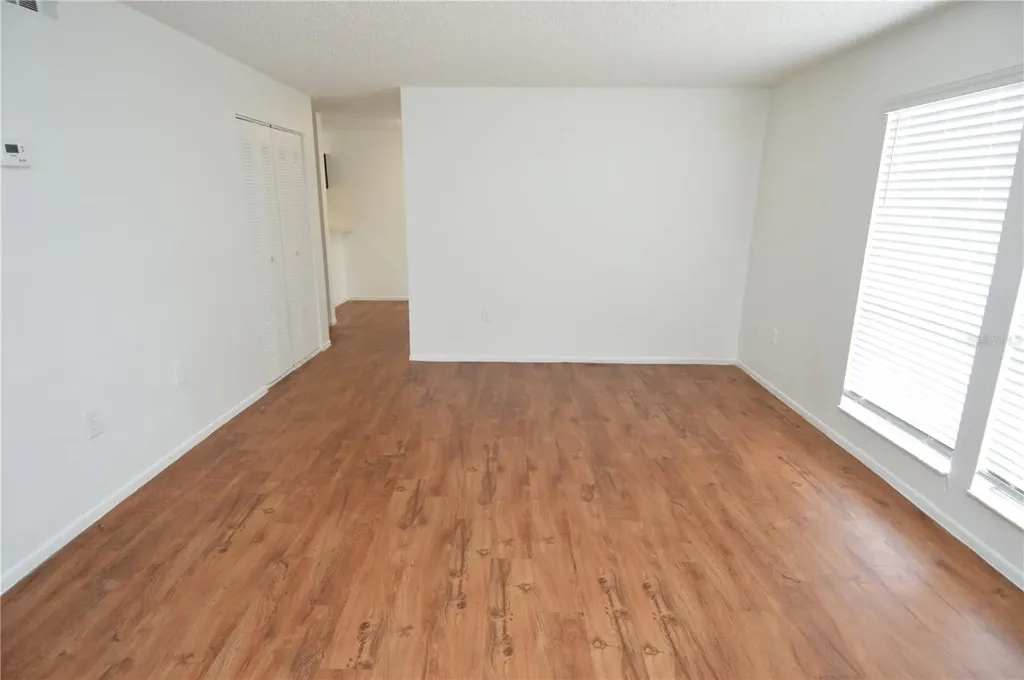 8425 Cerro Circle Tampa FL 33617