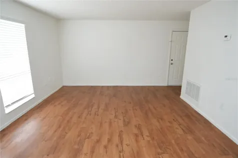 8425 Cerro Circle Tampa FL 33617