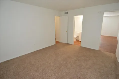 8425 Cerro Circle Tampa FL 33617