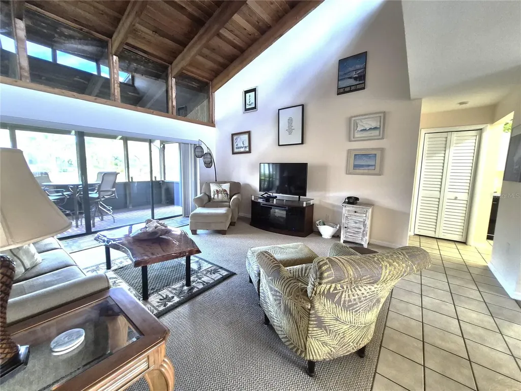 40 Dale Place Oldsmar FL 34677