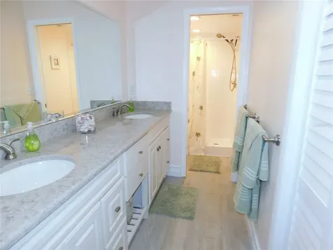 40 Dale Place Oldsmar FL 34677
