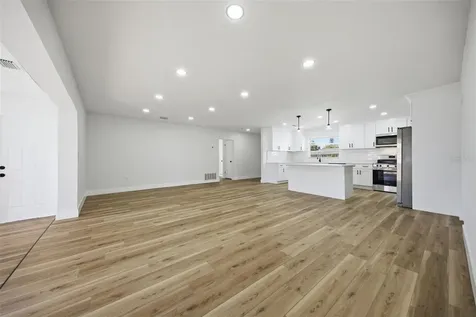 5112 11th Avenue W Bradenton FL 34209