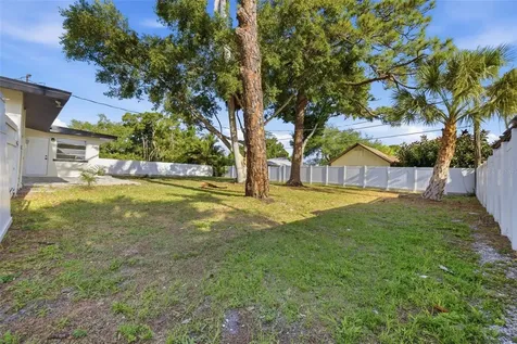 5112 11th Avenue W Bradenton FL 34209