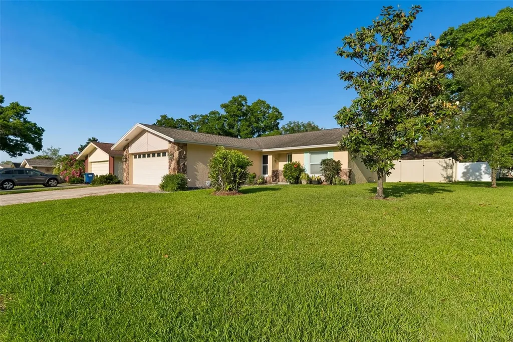 477 Orkney Court Dunedin FL 34698