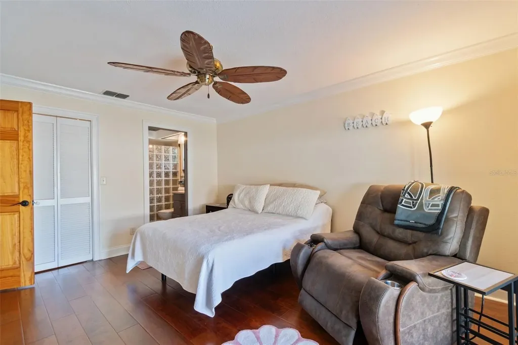 477 Orkney Court Dunedin FL 34698