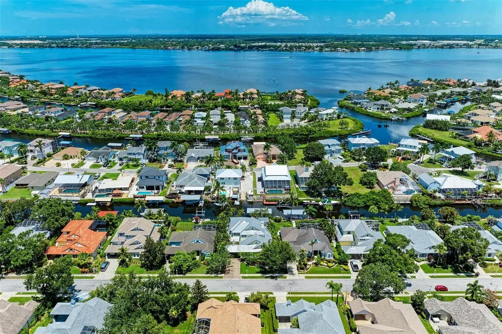4527 Blue Marlin Drive Bradenton FL 34208