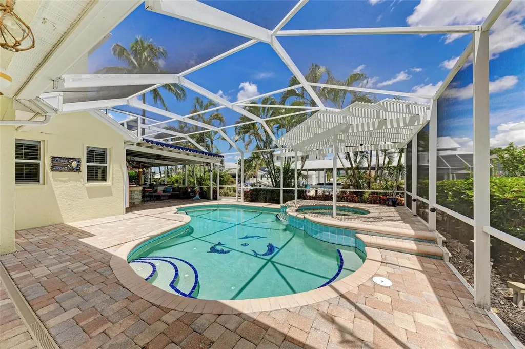 4527 Blue Marlin Drive Bradenton FL 34208