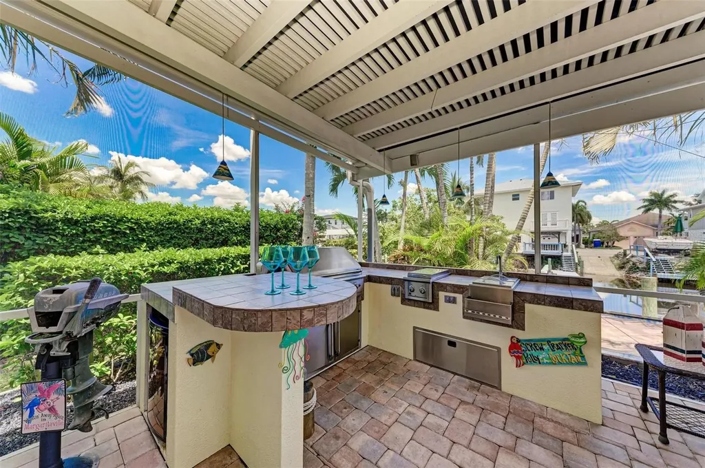 4527 Blue Marlin Drive Bradenton FL 34208