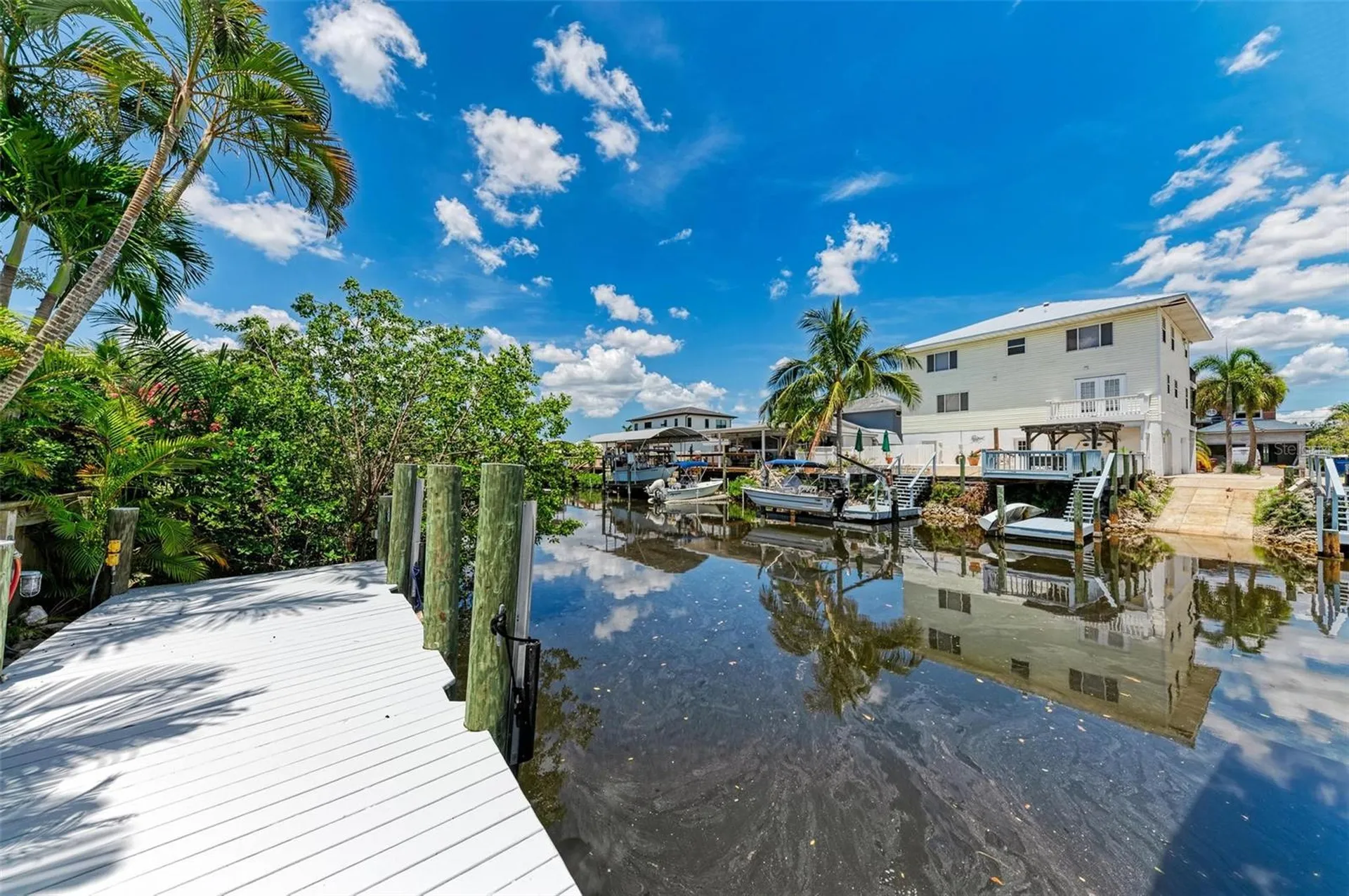 4527 Blue Marlin Drive Bradenton FL 34208
