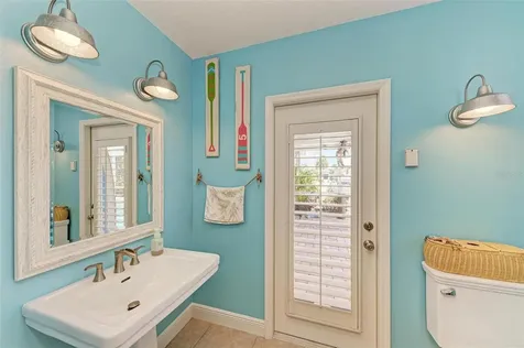 4527 Blue Marlin Drive Bradenton FL 34208
