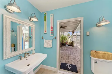 4527 Blue Marlin Drive Bradenton FL 34208