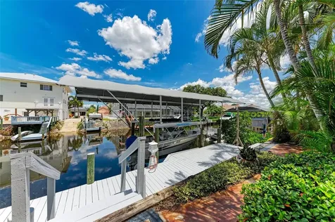 4527 Blue Marlin Drive Bradenton FL 34208