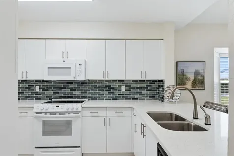 6401 Approach Road Sarasota FL 34238