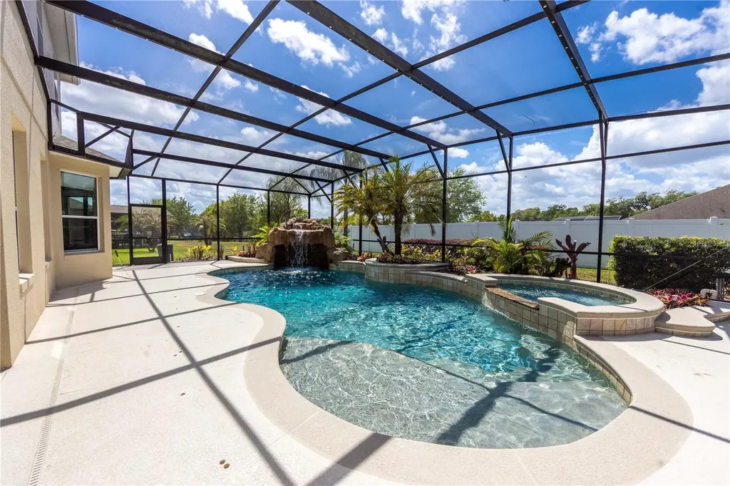4810 Lake Milly Drive Orlando FL 32839