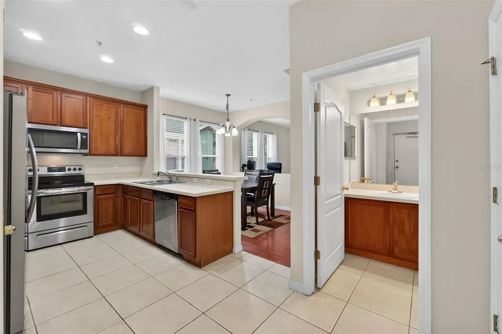 10236 Lake District Lane Orlando FL 32832