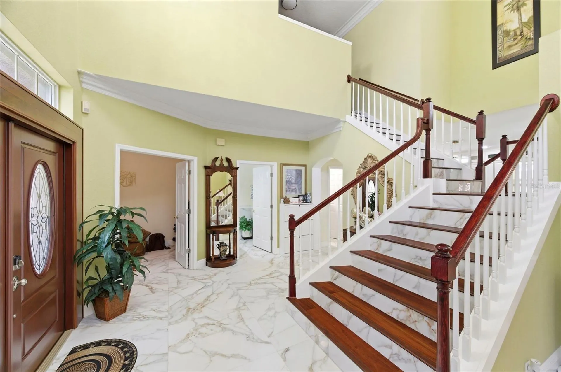 9207 Meadow Lane Court Tampa FL 33647