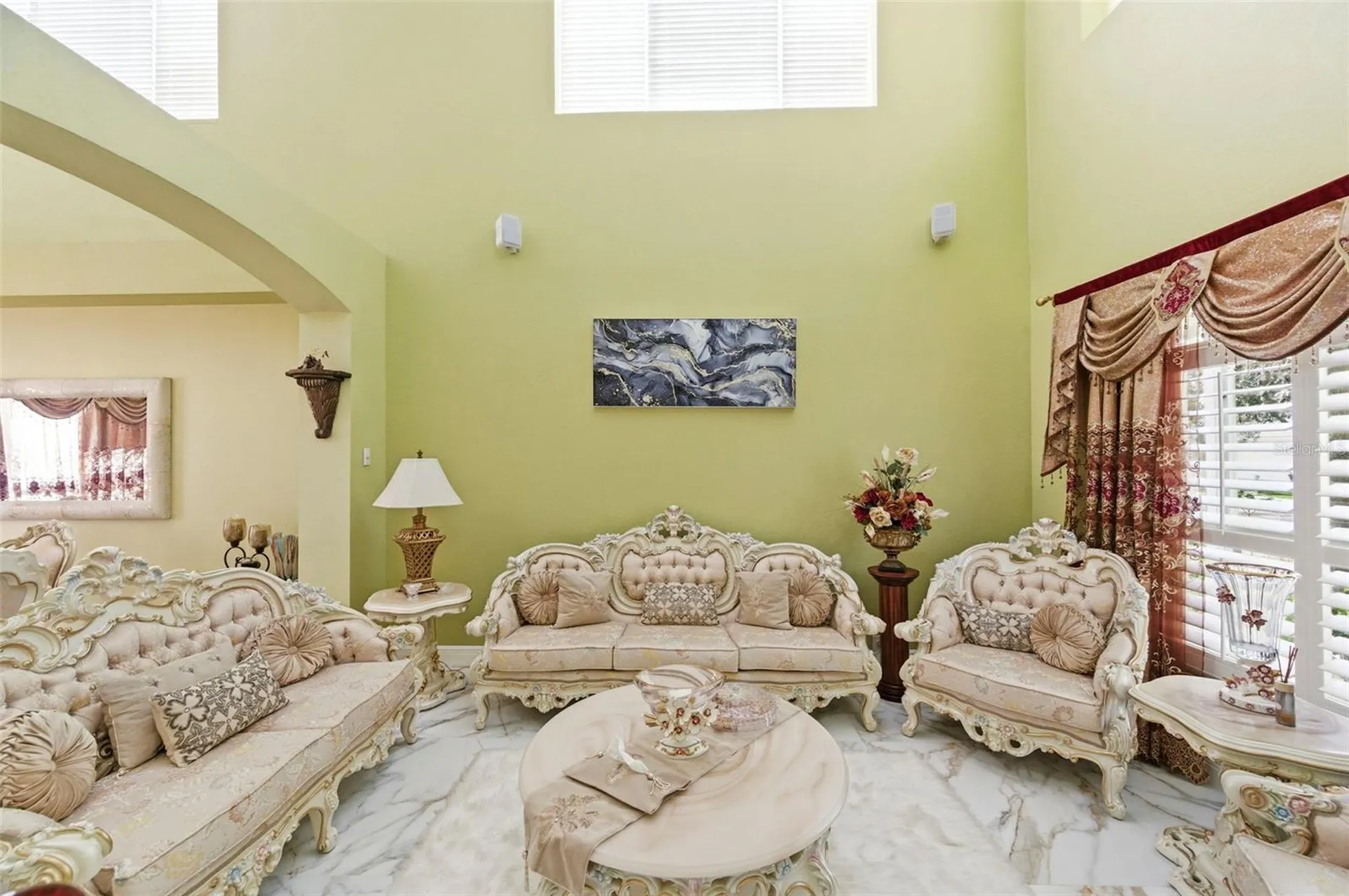 9207 Meadow Lane Court Tampa FL 33647