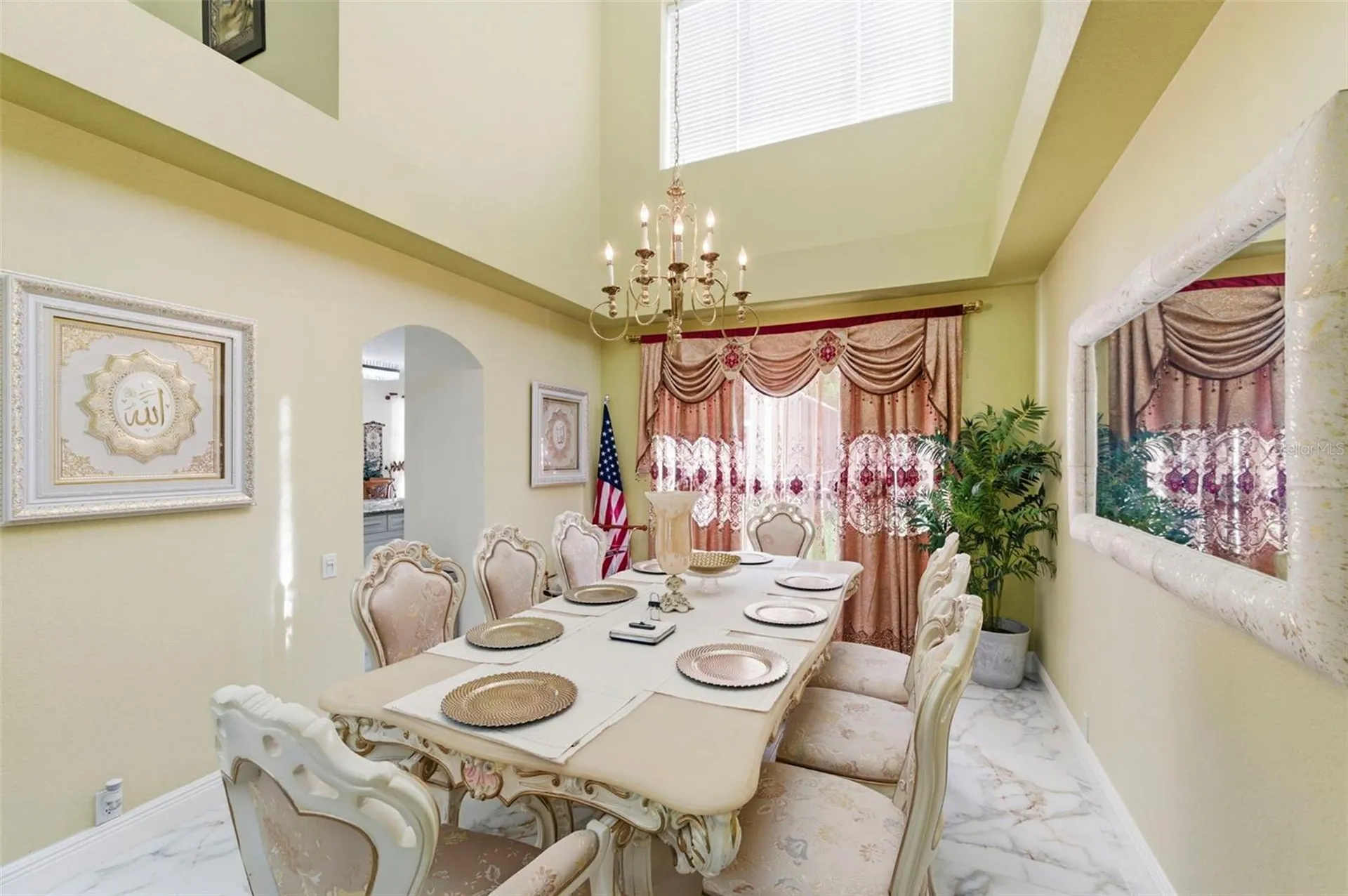 9207 Meadow Lane Court Tampa FL 33647