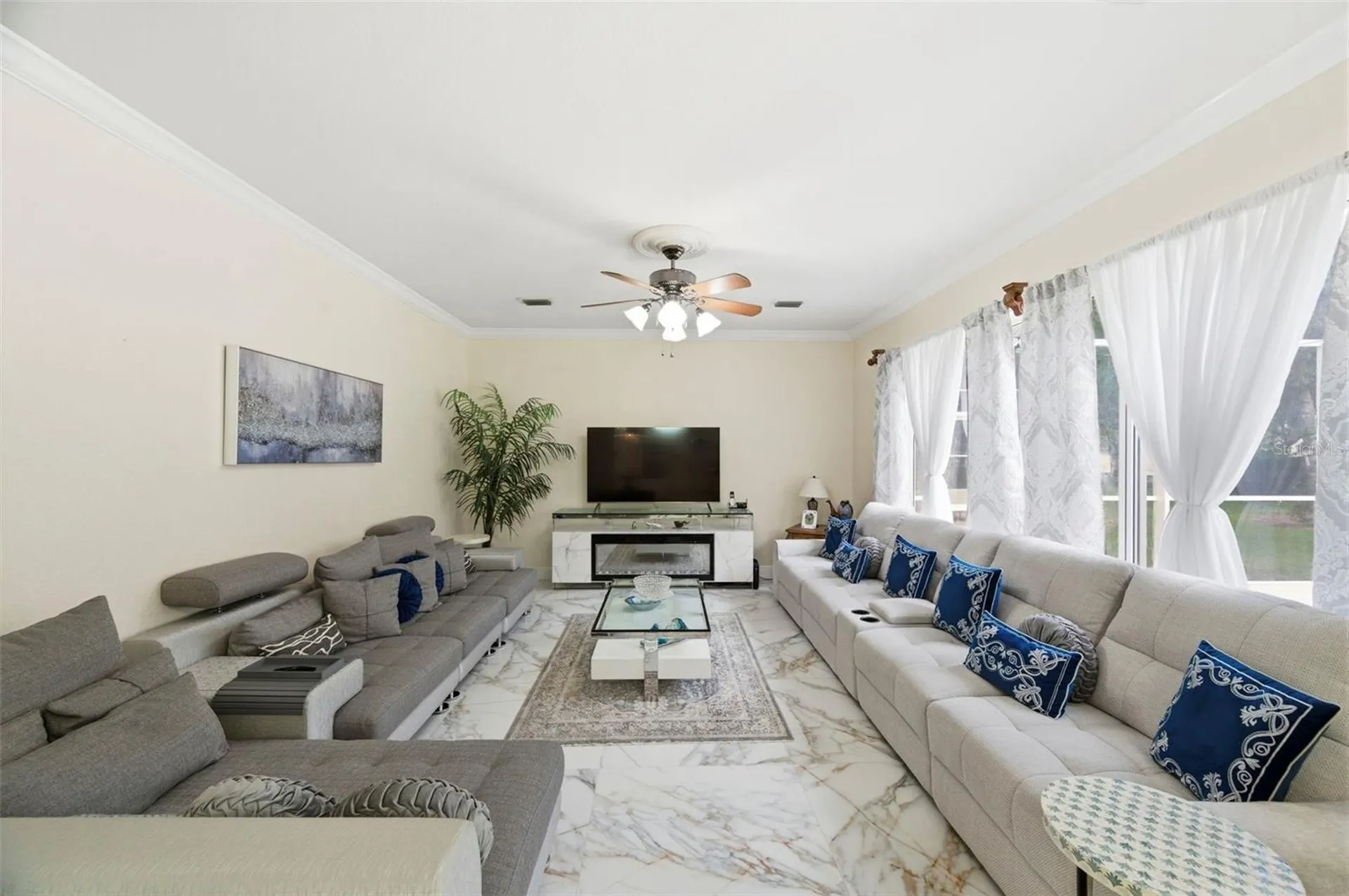 9207 Meadow Lane Court Tampa FL 33647