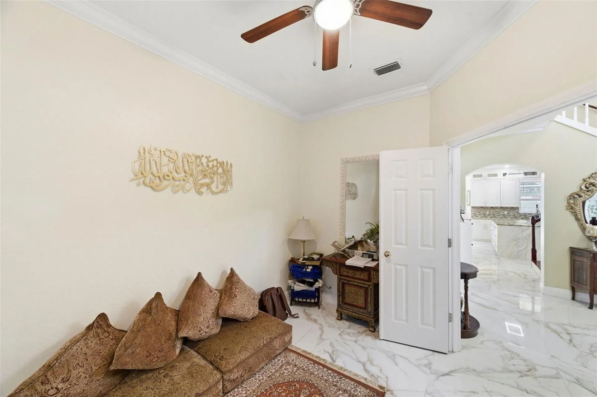 9207 Meadow Lane Court Tampa FL 33647