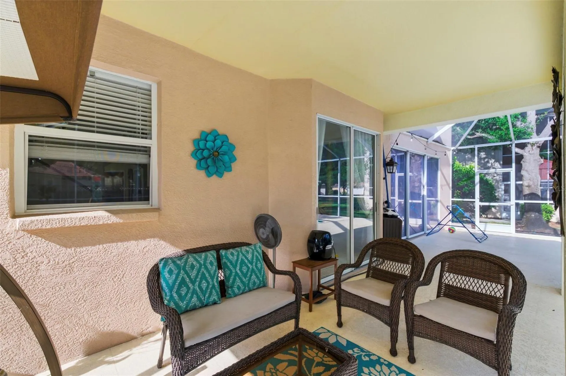 9207 Meadow Lane Court Tampa FL 33647