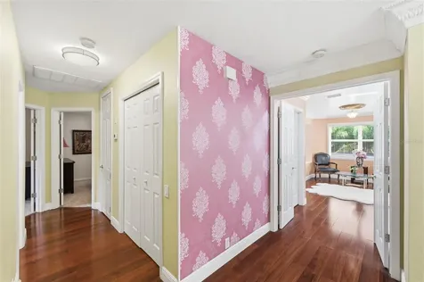 9207 Meadow Lane Court Tampa FL 33647