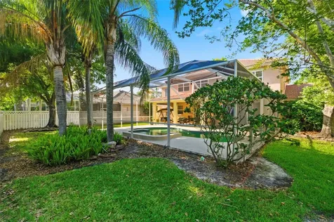 9207 Meadow Lane Court Tampa FL 33647