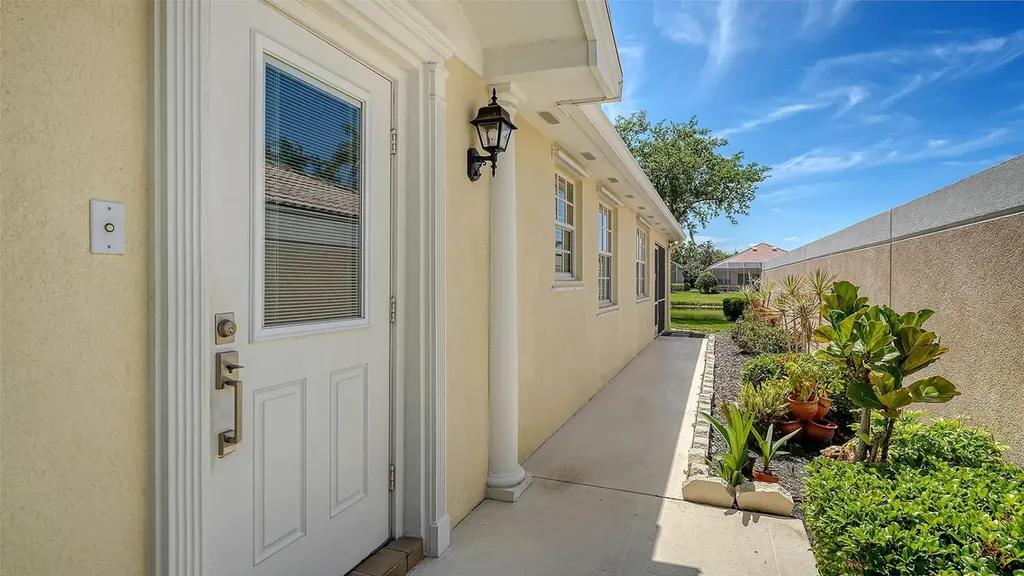 5867 Helicon Place Sarasota FL 34238