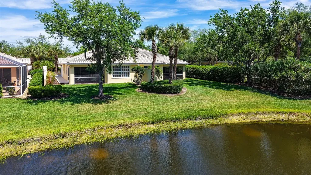 5867 Helicon Place Sarasota FL 34238