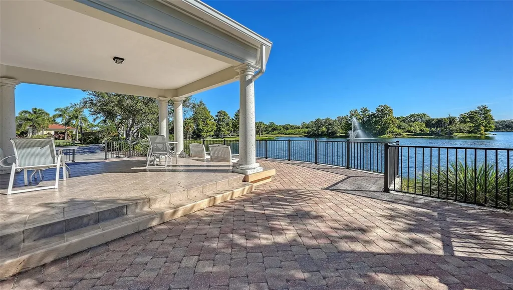 5867 Helicon Place Sarasota FL 34238