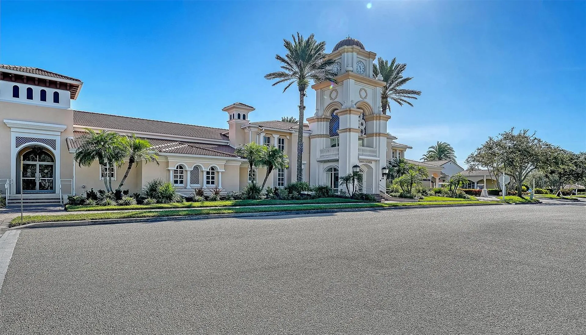 5867 Helicon Place Sarasota FL 34238