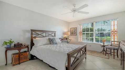 5867 Helicon Place Sarasota FL 34238